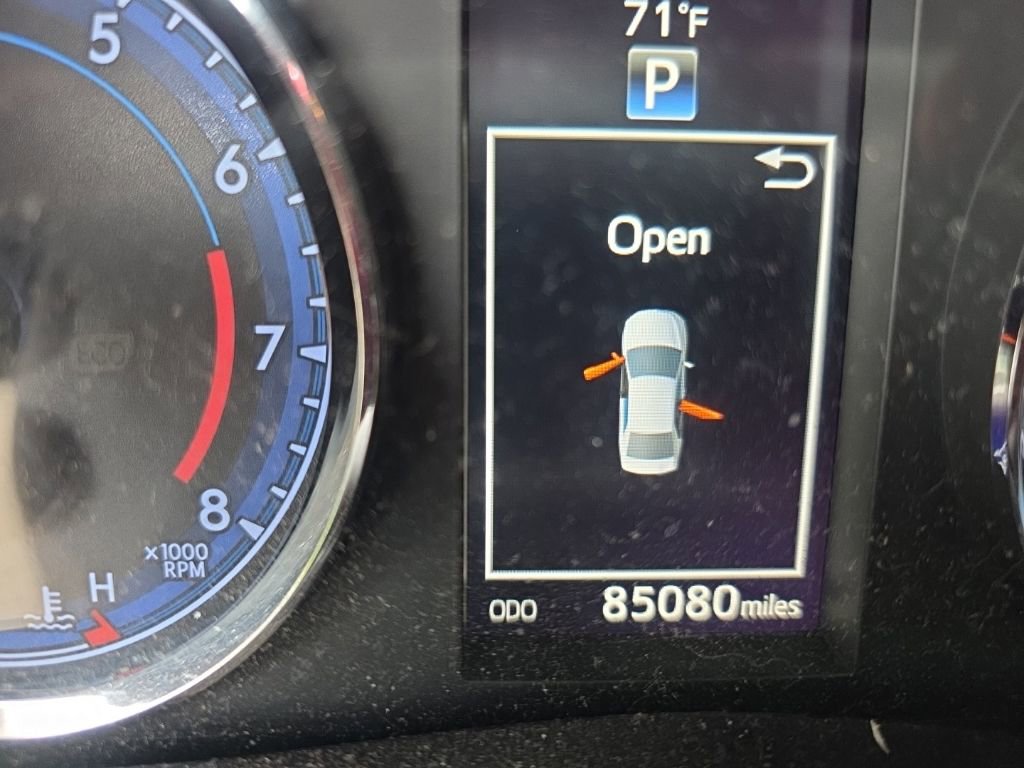 Used 2019 Toyota Corolla SE FWD image 15