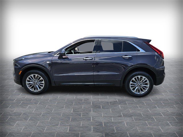 Certified 2025 Cadillac XT4 Premium Luxury image 2