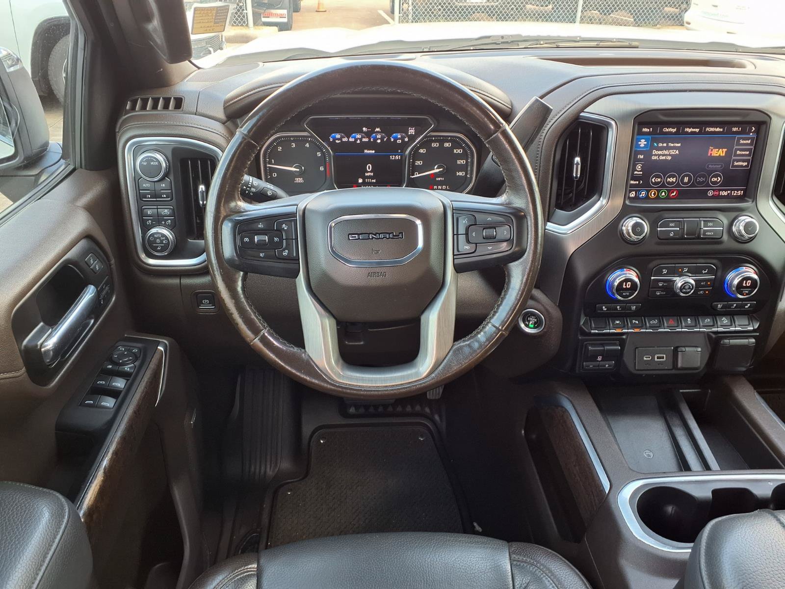 Used 2022 GMC Sierra 1500 Denali w/ Driver Alert Package II AWD/4WD image 15