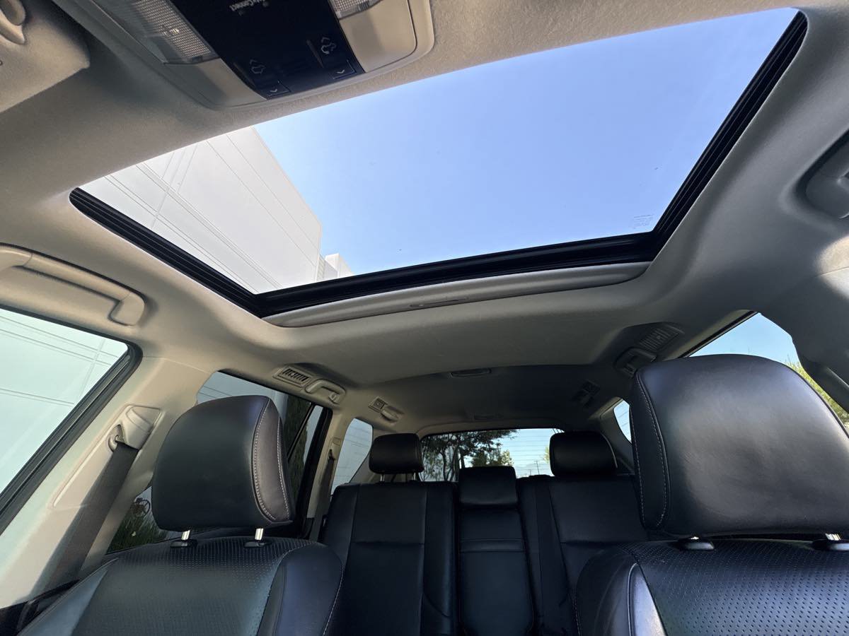 Used 2015 Lexus GX 460 Luxury w/ Preferred Accessory Package AWD/4WD image 30