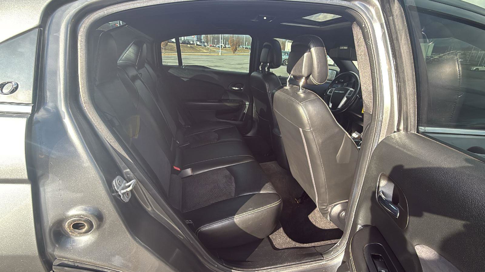 Used 2013 Chrysler 200 Limited w/ Sun/Sound Group image 21