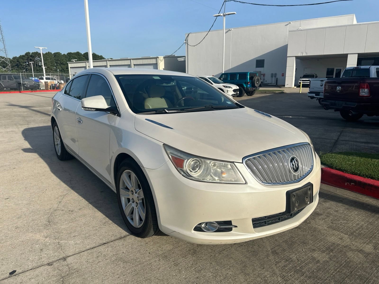 Used 2012 Buick LaCrosse Premium w/ Driver Confidence Package FWD image 1