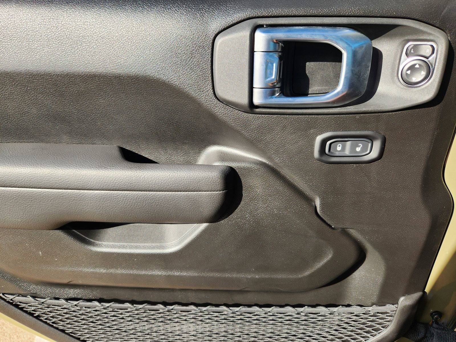 New 2026 Jeep Wrangler Unlimited Sport image 31