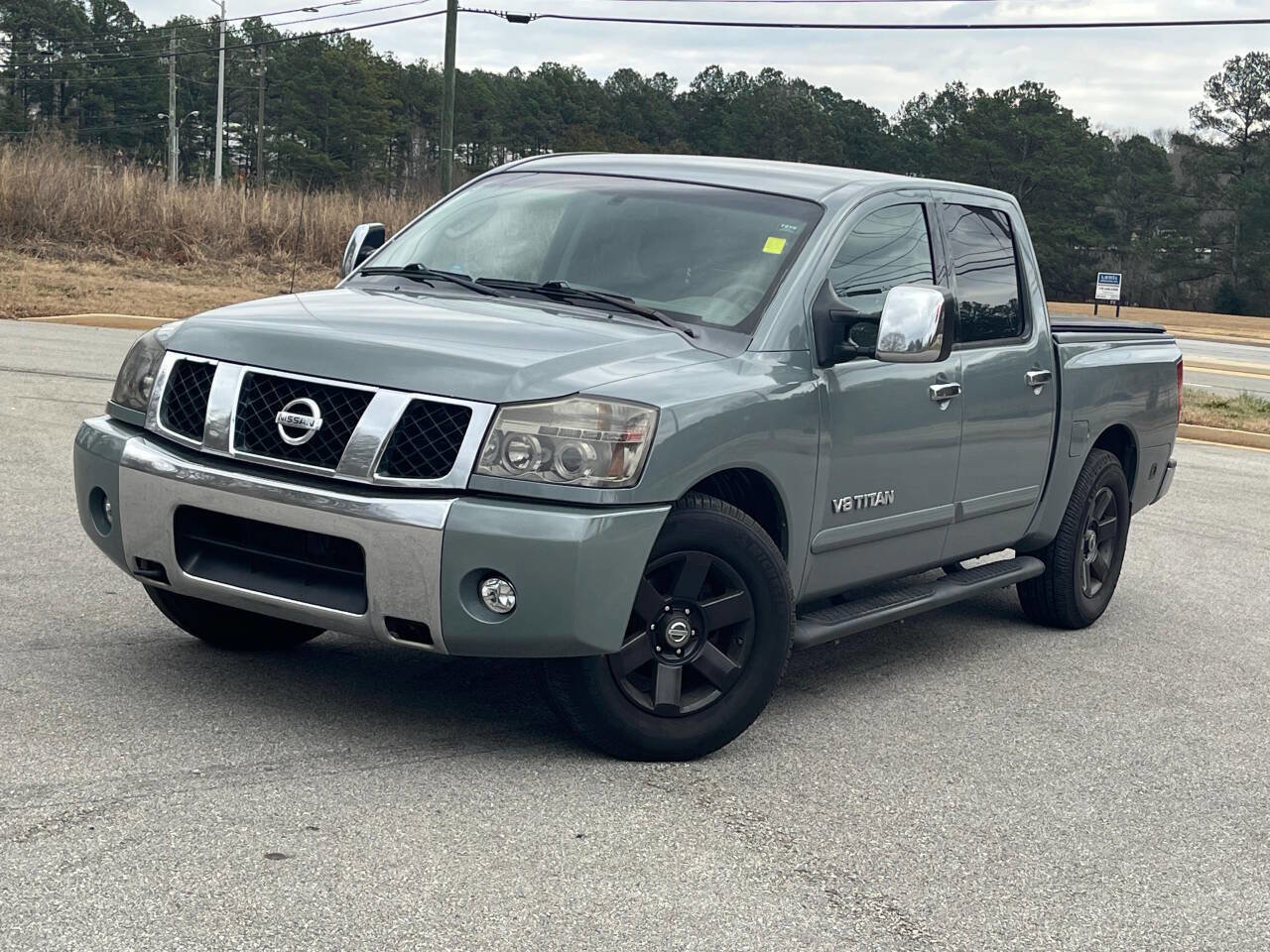 Used 2007 Nissan Titan LE w/ Tow Pkg image 1