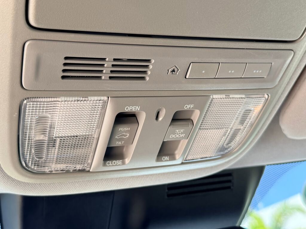 Used 2020 Honda CR-V EX-L image 25