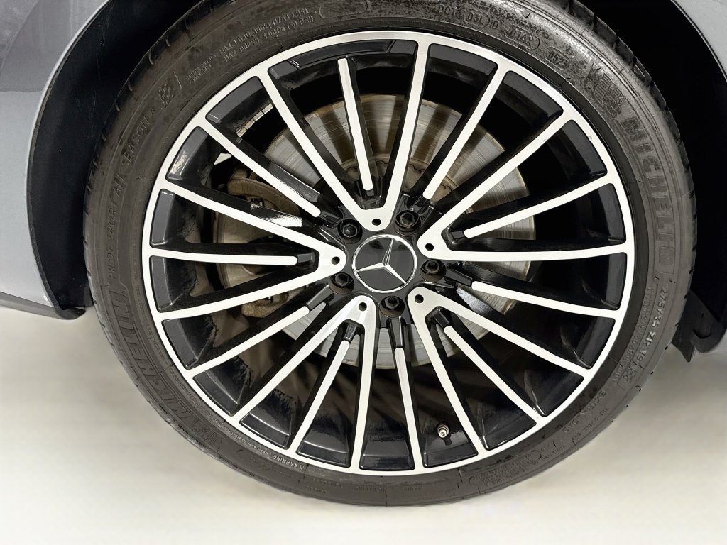 Used 2018 Mercedes-Benz E 400 Coupe image 31