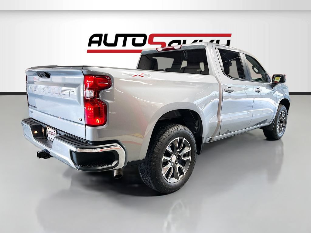 Used 2024 Chevrolet Silverado 1500 LT AWD/4WD image 7