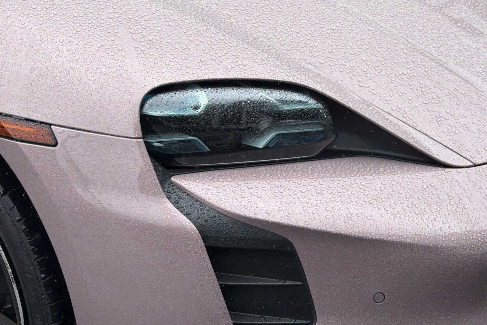 Used 2021 Porsche Taycan 4S image 22