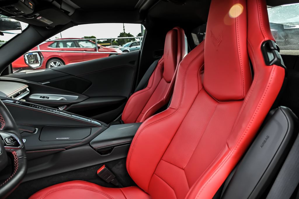 Used 2023 Chevrolet Corvette Stingray Coupe RWD image 18