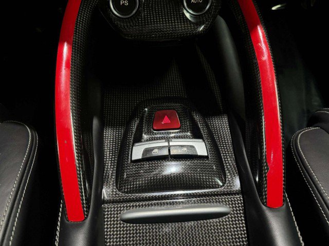 Used 2014 Ferrari FF image 47