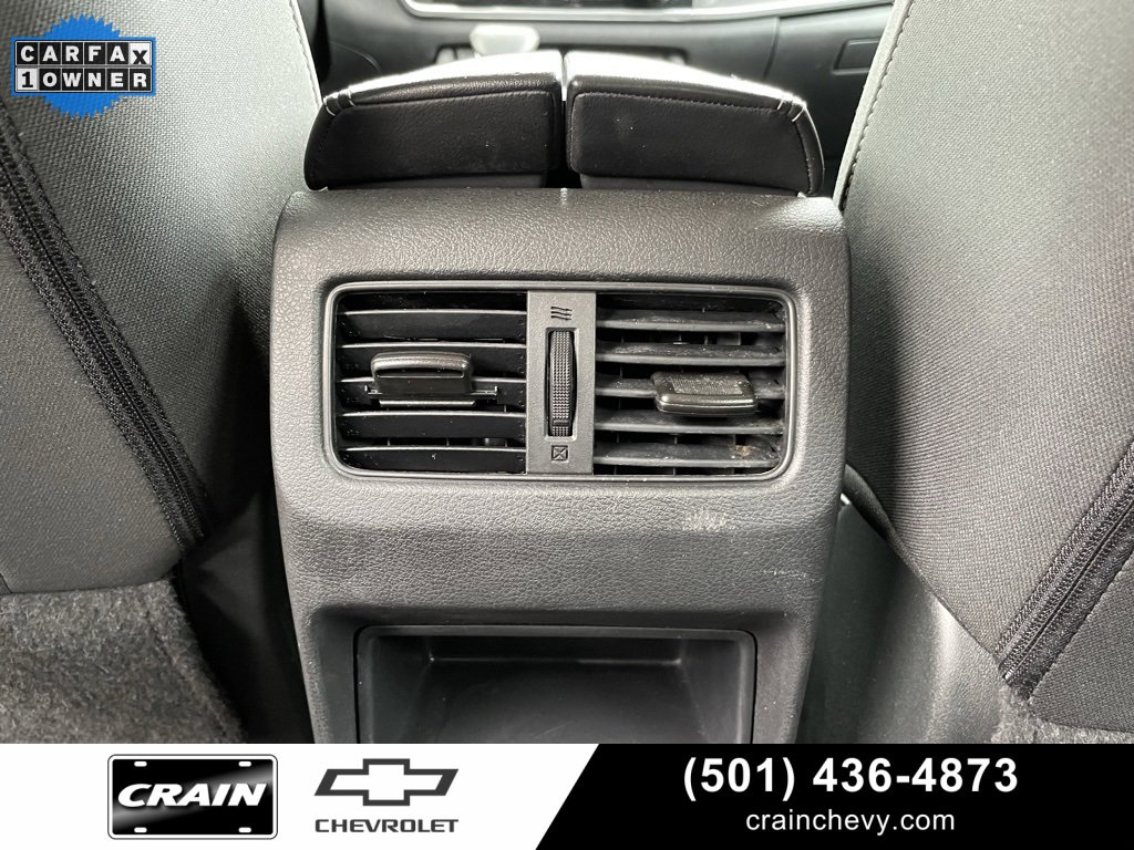 Used 2024 Nissan Rogue S image 27