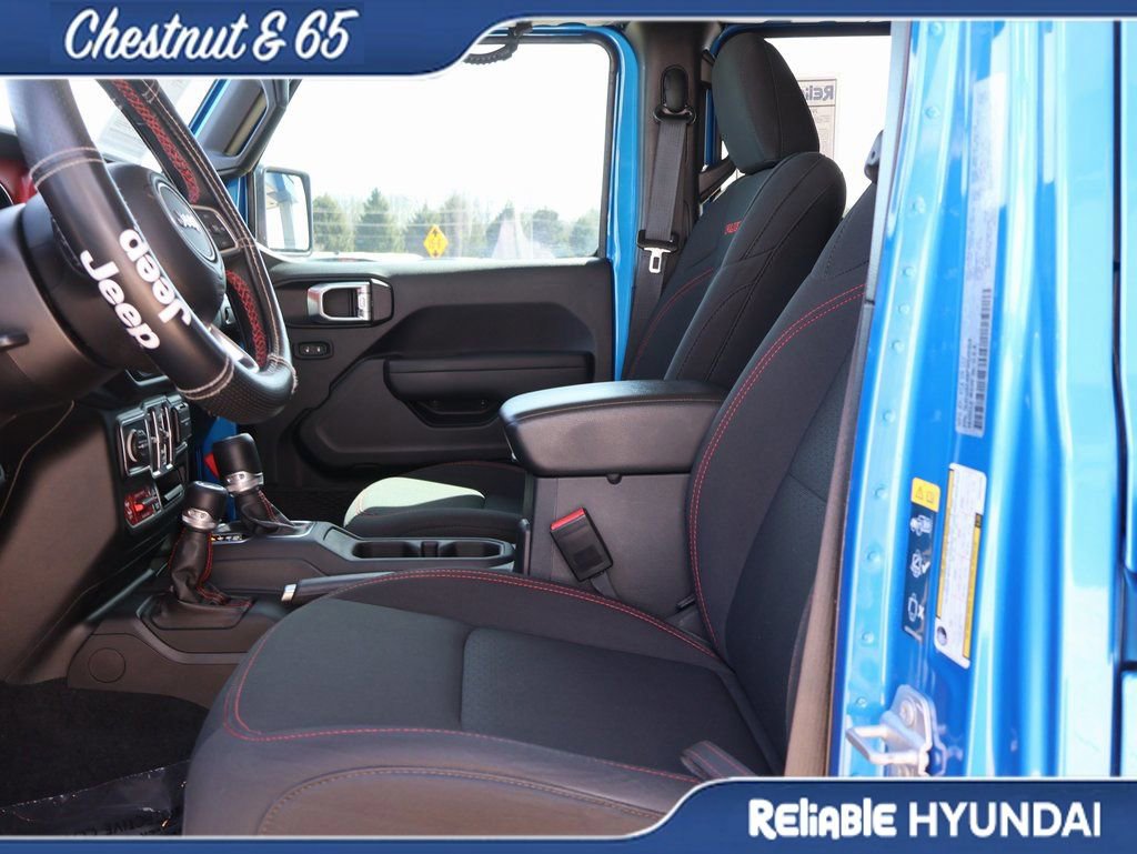 Used 2023 Jeep Wrangler Unlimited Rubicon w/ Cold Weather Group image 23