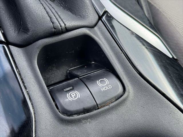 Certified 2021 Toyota Corolla LE w/ Carpet Mat Package (TMS) FWD image 31