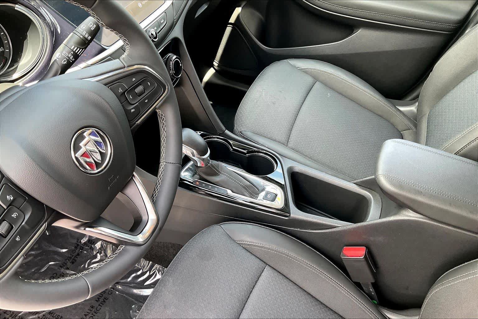Used 2023 Buick Encore GX Preferred FWD image 17