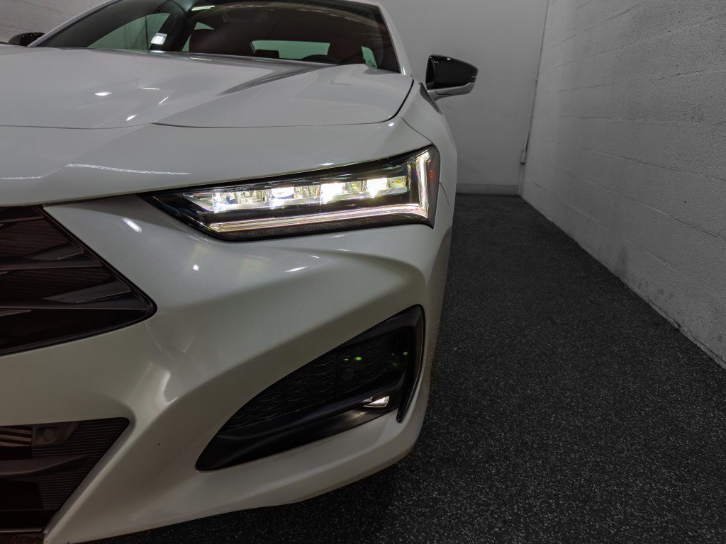 Used 2025 Acura TLX w/ A-SPEC Package AWD/4WD image 5