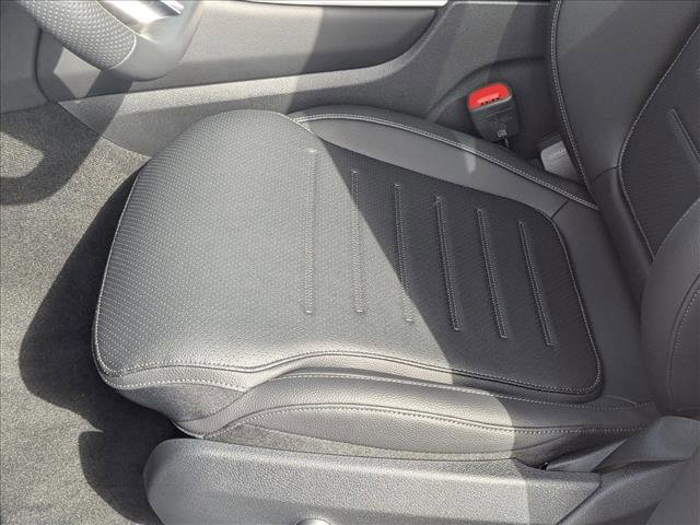 New 2026 Mercedes-Benz GLC 300 image 4