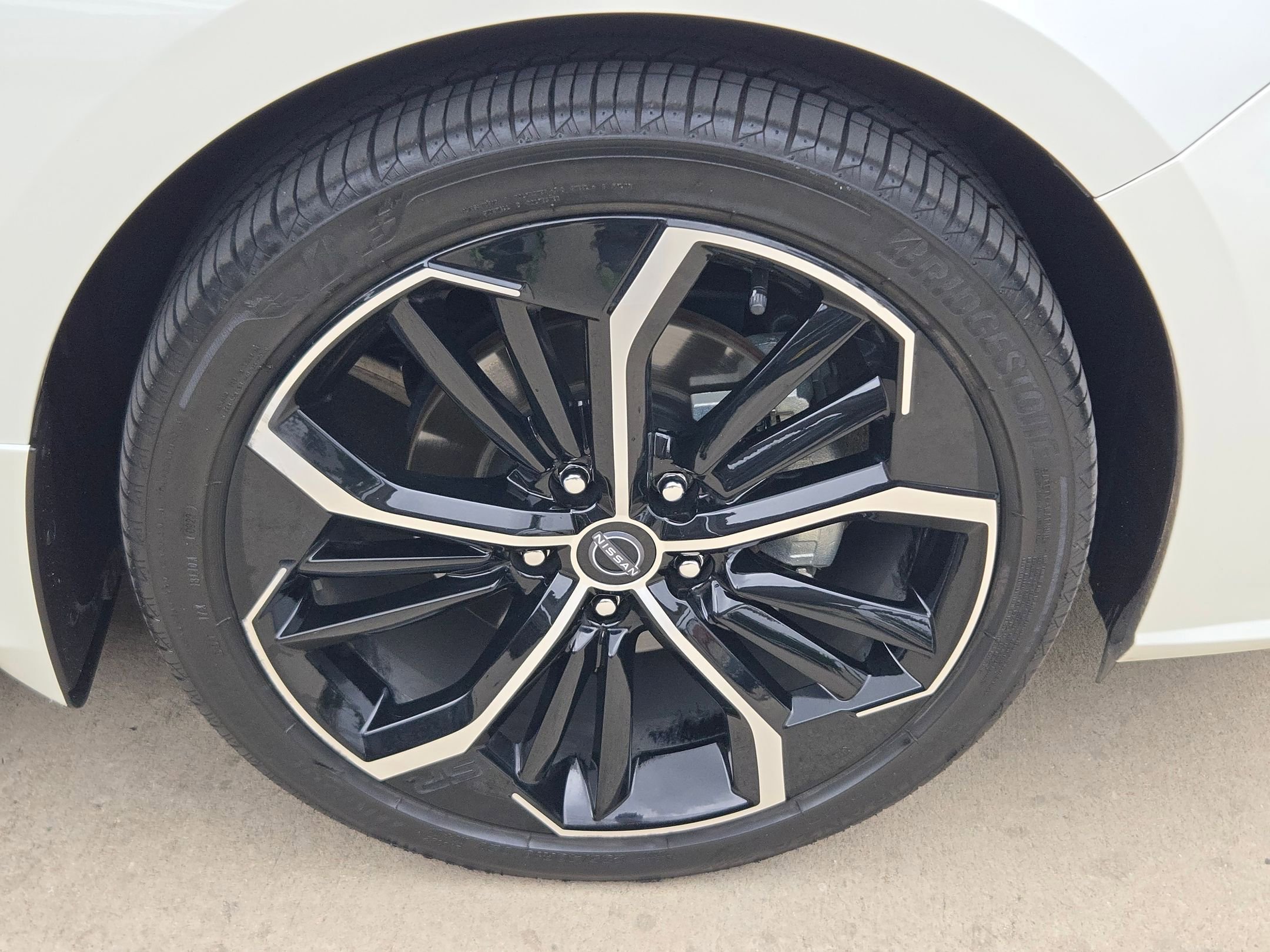 Certified 2023 Nissan Altima 2.5 SR w/ SR Premium Package FWD image 30