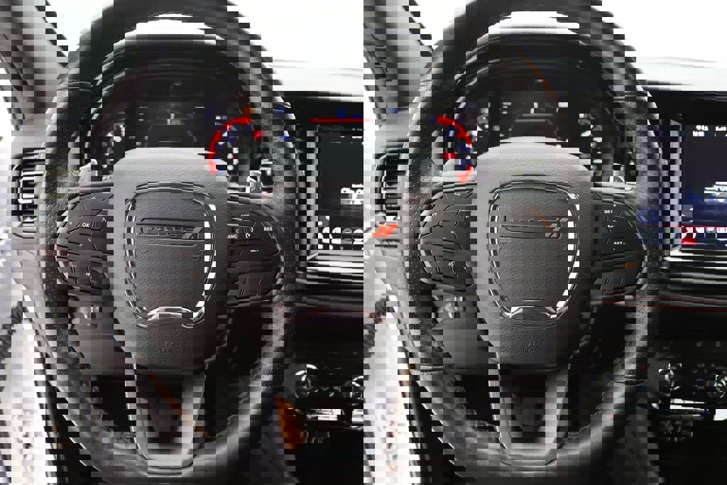 Used 2023 Dodge Durango GT image 17