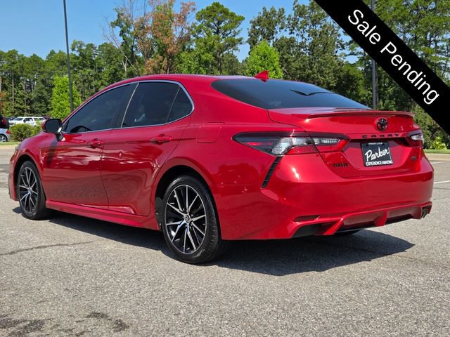 Used 2023 Toyota Camry SE FWD image 3