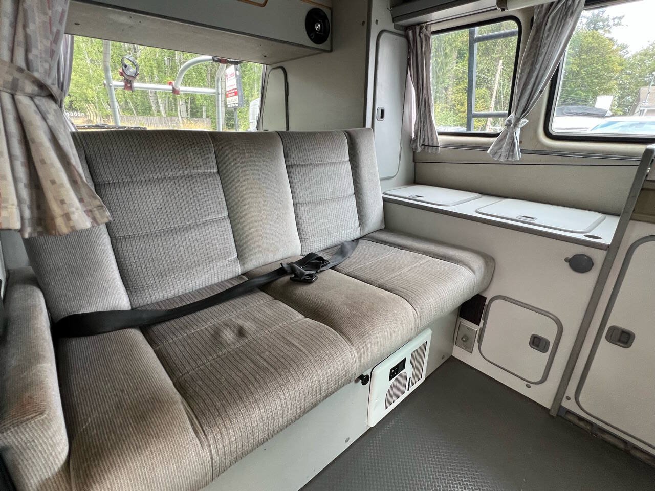 Used 1987 Volkswagen Vanagon GL RWD image 34
