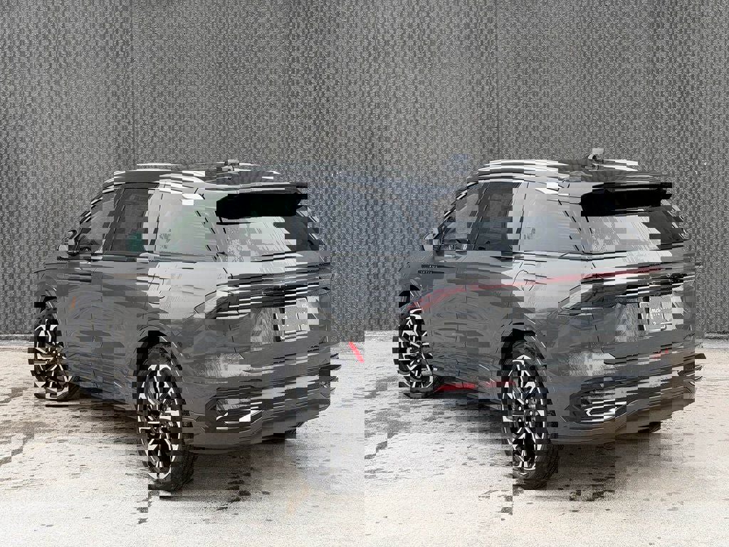 New 2026 Lincoln Nautilus Black Label image 4