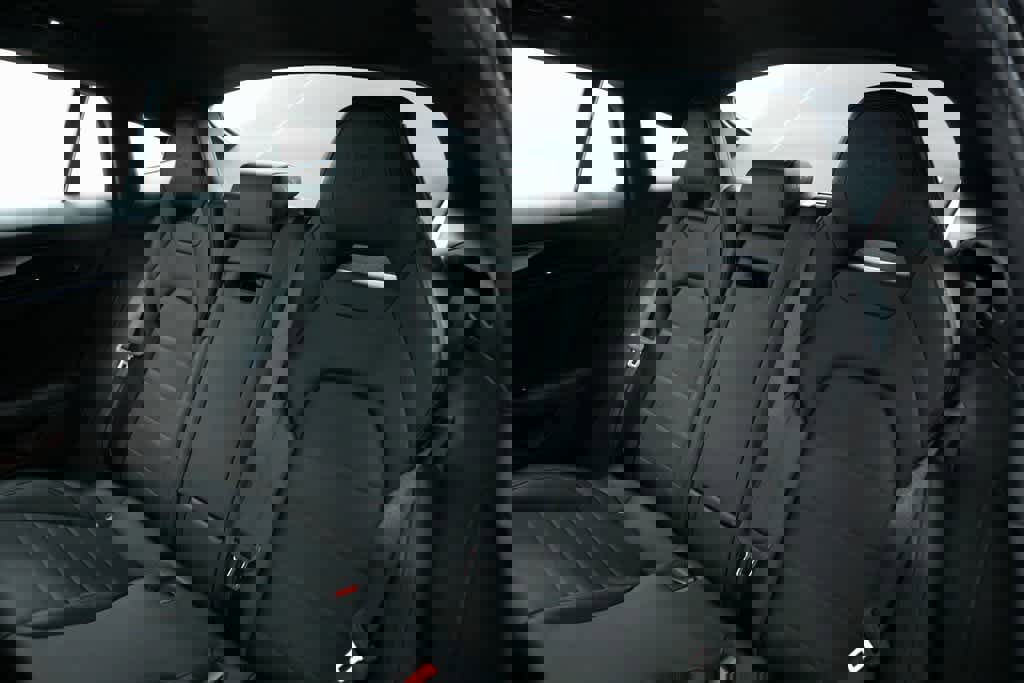 New 2025 Porsche Panamera 4 image 33