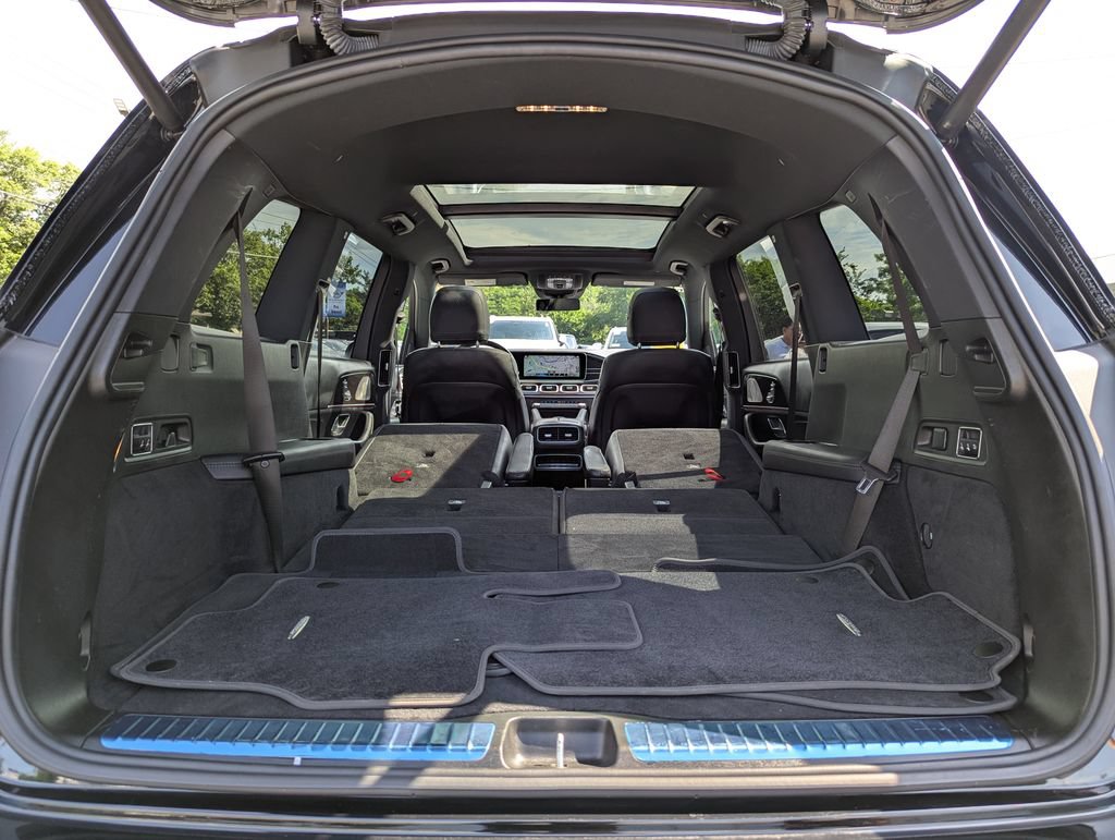Used 2022 Mercedes-Benz GLS 450 4MATIC image 48