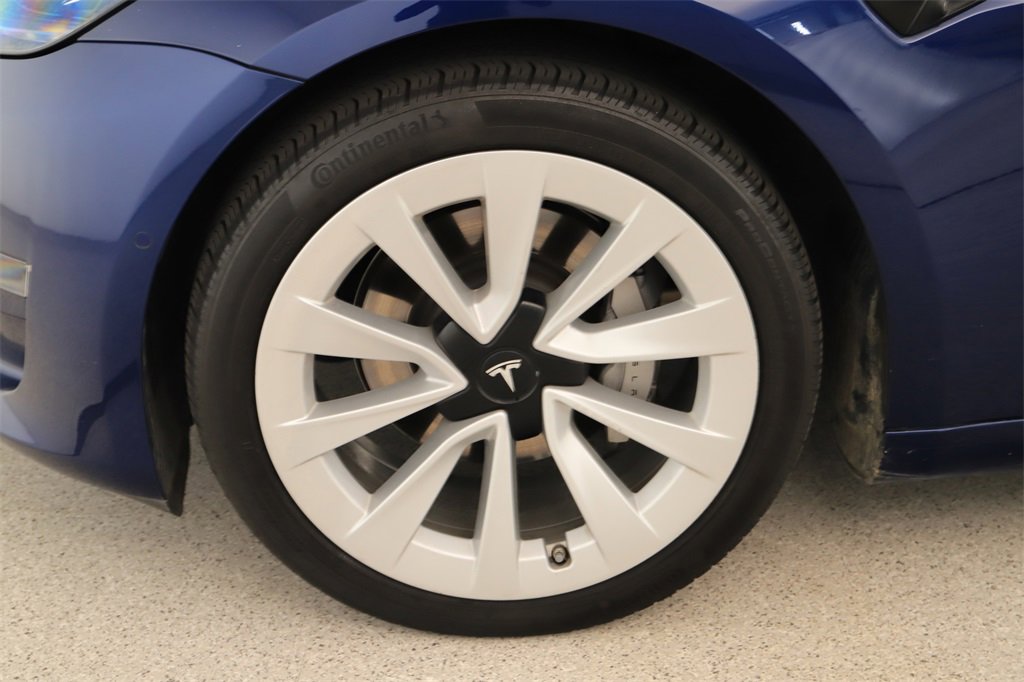 Used 2022 Tesla Model 3 Long Range image 32