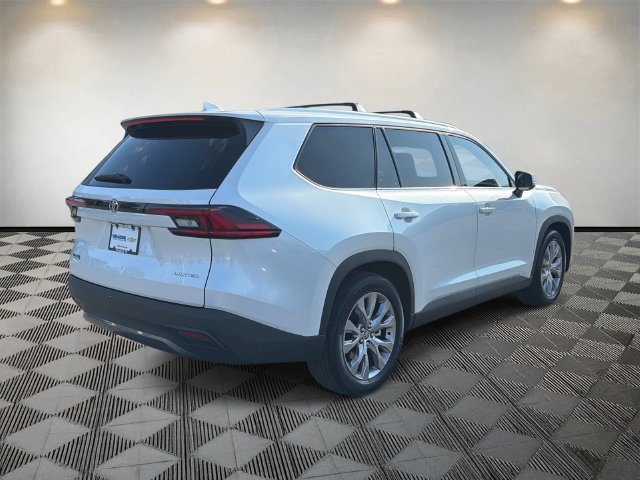 Used 2026 Toyota Grand Highlander FWD image 5