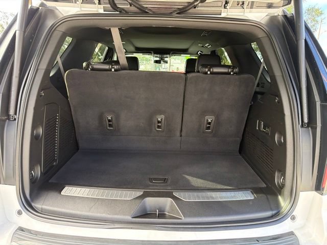 Used 2022 Chevrolet Tahoe RST w/ Luxury Package RWD image 14
