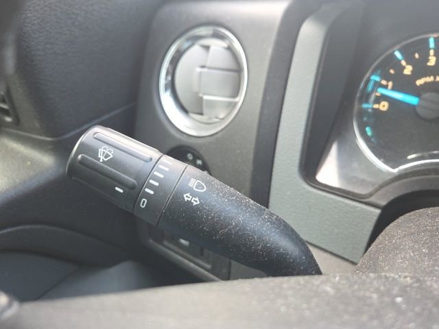 Used 2013 Ford F150 XLT w/ Luxury Equipment Group image 39