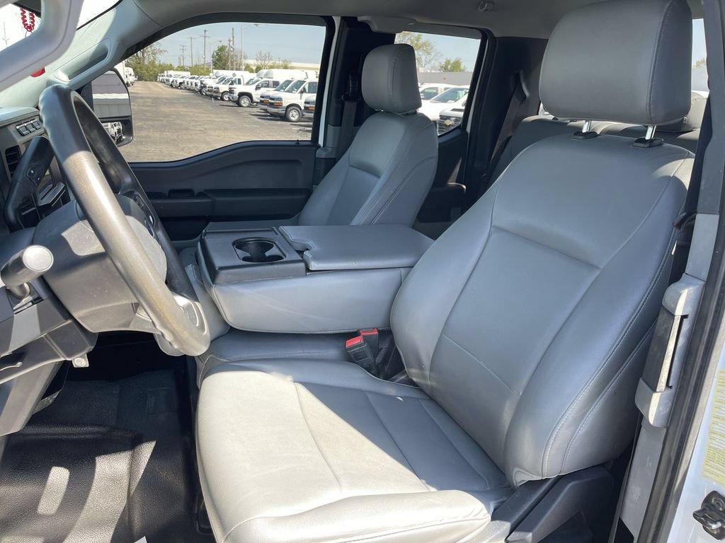 Used 2023 Ford F350 XL AWD/4WD image 3