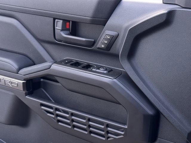 Used 2025 Toyota 4Runner TRD Off-Road Premium w/ Tow Technology Package image 30