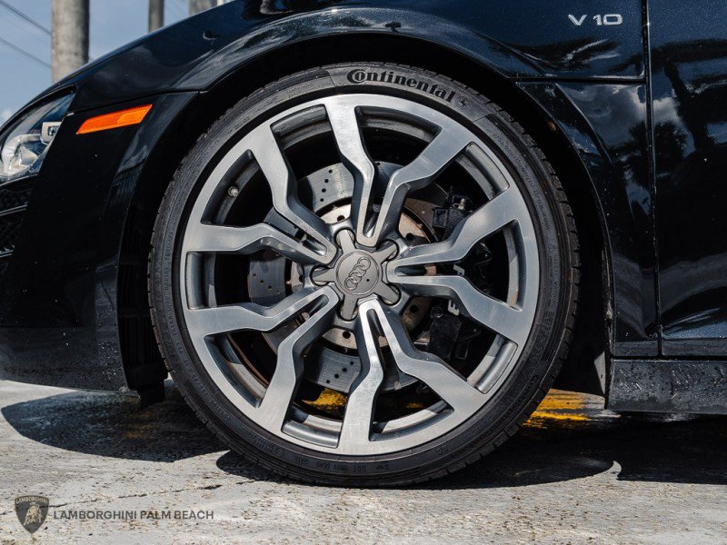 Used 2012 Audi R8 V10 AWD/4WD image 29