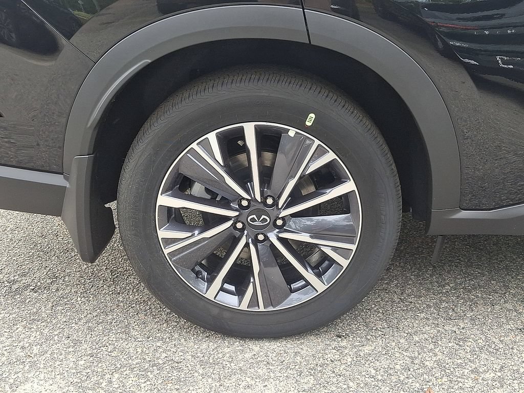 New 2027 INFINITI QX60 Luxe FWD image 5