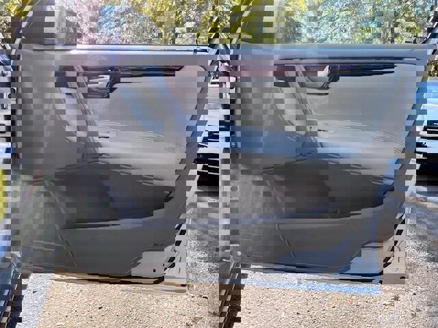 Used 2006 Volvo V70 2.5T image 11