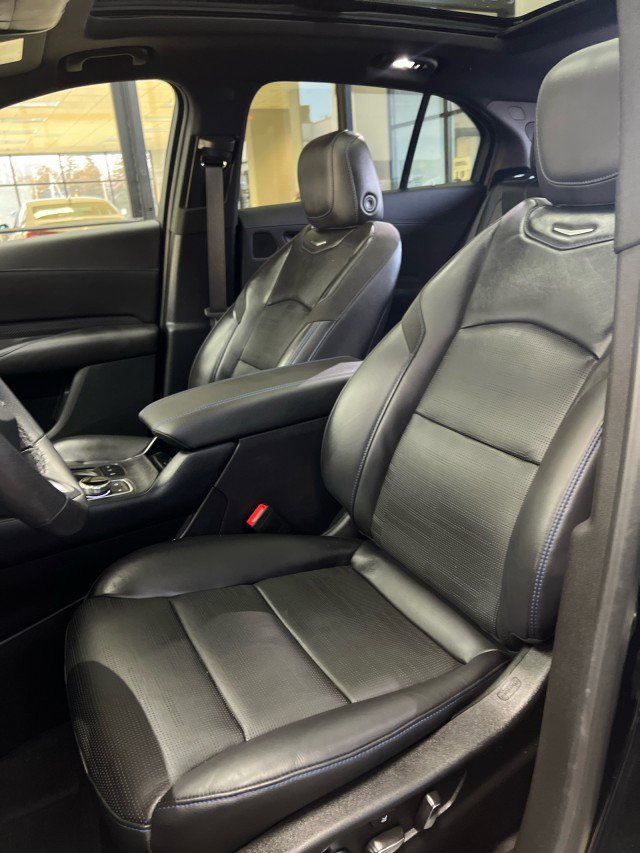Used 2024 Cadillac XT4 Sport image 8