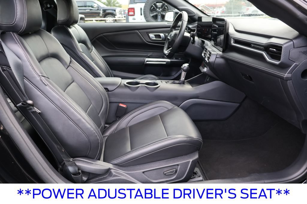 Used 2025 Ford Mustang Premium RWD image 24