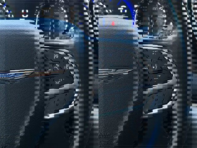 Used 2017 Chrysler Pacifica Touring-L Plus image 14