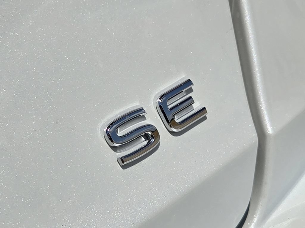 New 2027 Volkswagen Jetta SE FWD image 8