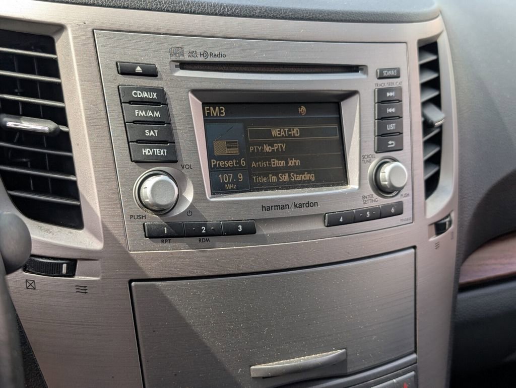 Used 2013 Subaru Outback 2.5i Limited w/ Moonroof Pkg image 20