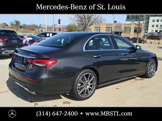 Used 2023 Mercedes-Benz E 350 4MATIC Sedan image 4