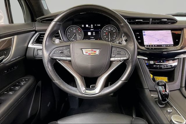 Certified 2024 Cadillac XT6 Sport w/ Platinum Package AWD/4WD image 8