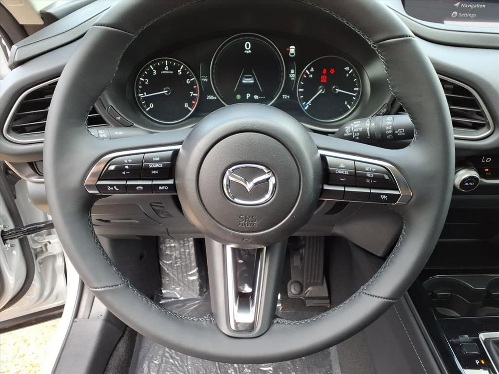 New 2025 MAZDA CX-30 AWD 2.5 S w/ Select Sport Pkg image 13
