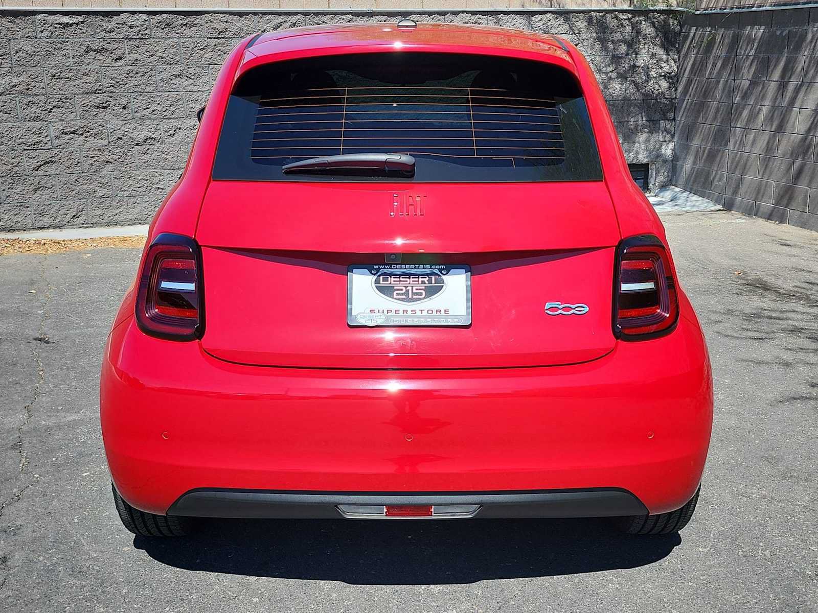 Used 2024 FIAT 500 e (RED) FWD image 7