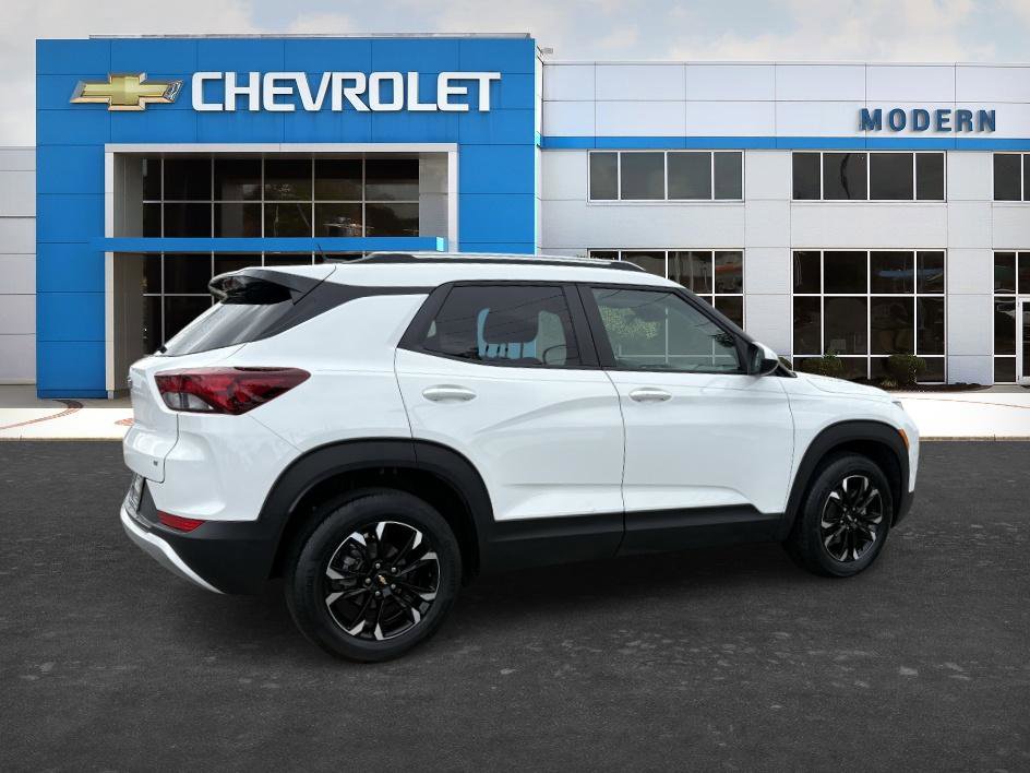 Used 2023 Chevrolet TrailBlazer LT w/ Convenience Package FWD image 5