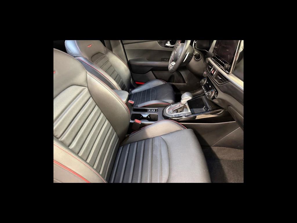 Used 2023 Kia Forte GT w/ GT2 Package FWD image 18