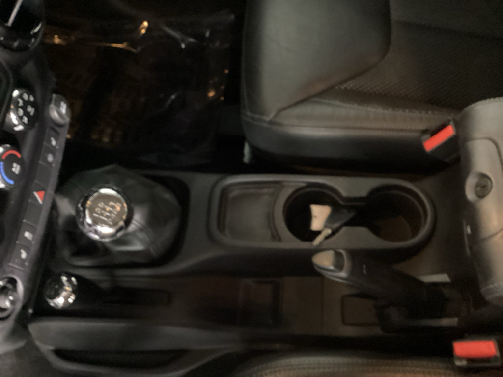 Used 2016 Jeep Wrangler Sahara AWD/4WD image 20