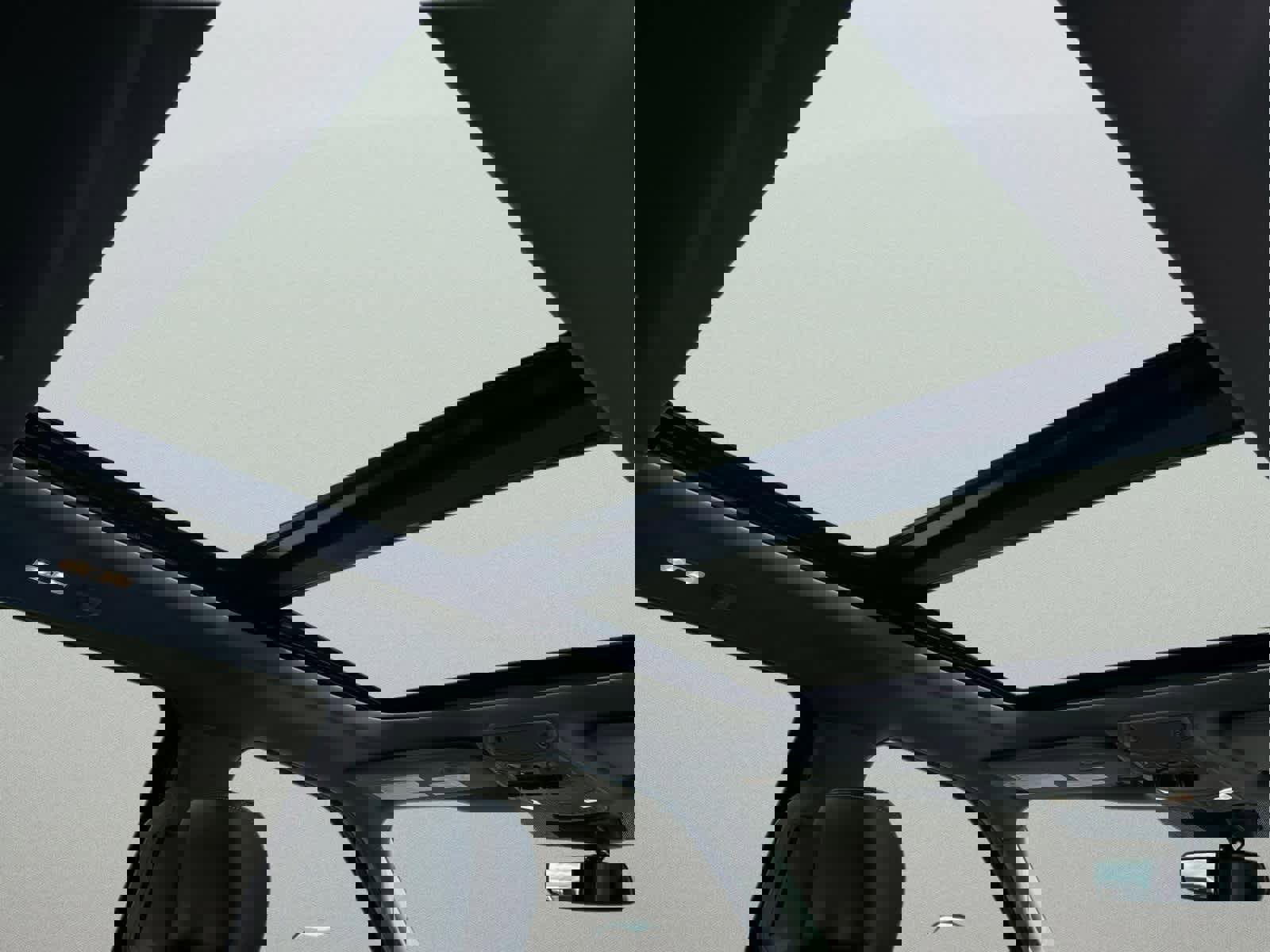 Used 2021 Ford F250 Lariat w/ Lariat Ultimate Package AWD/4WD image 13