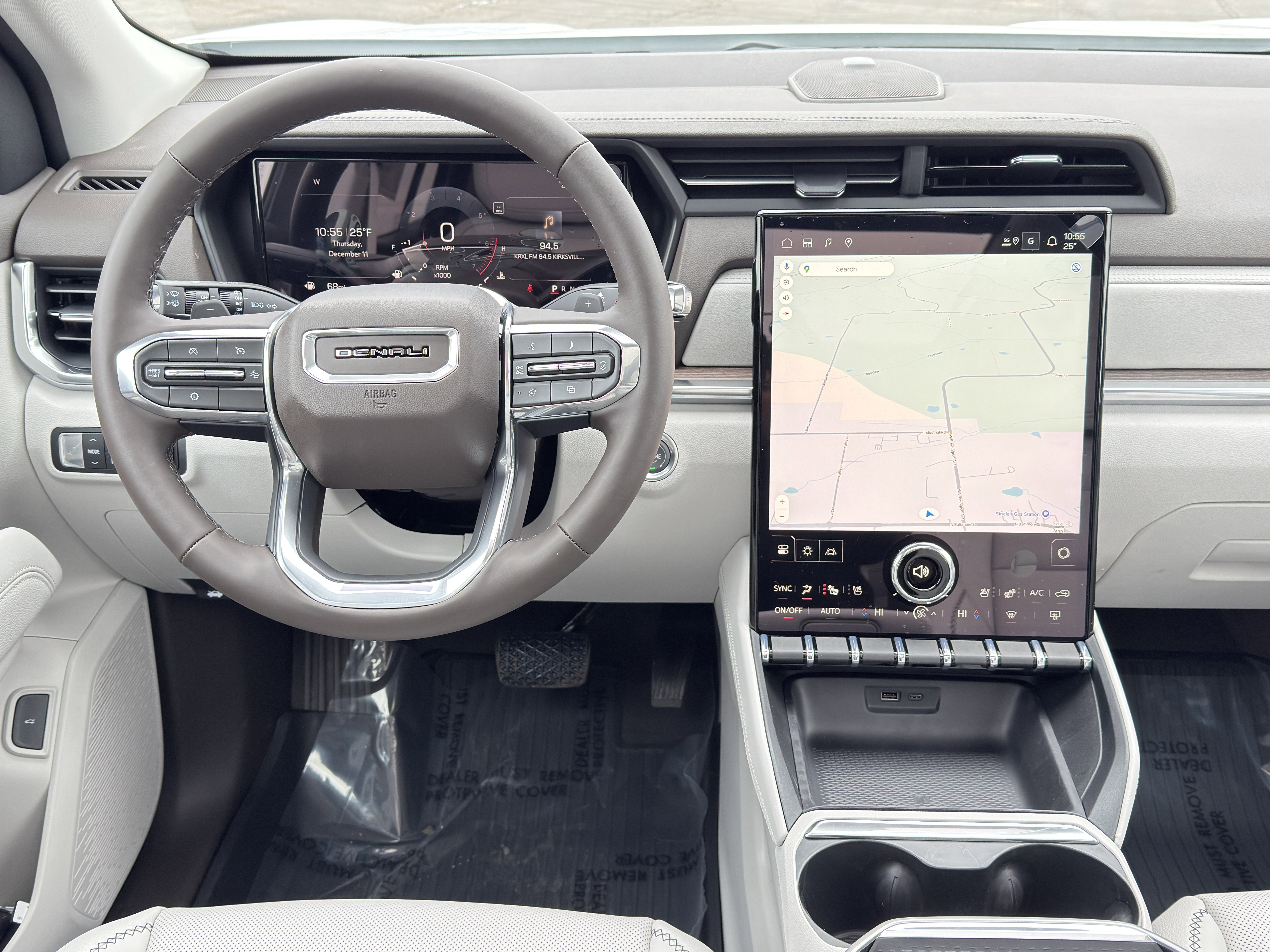 New 2026 GMC Terrain Denali w/ LPO, Floor Liner Package image 21